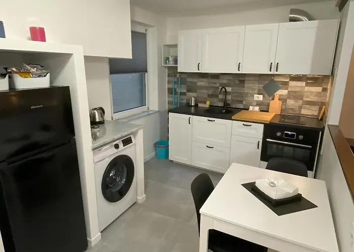 Apartmán Centro Storico Di Acquario E Porto Antico 5 Min Memoie Do Ma 2 *